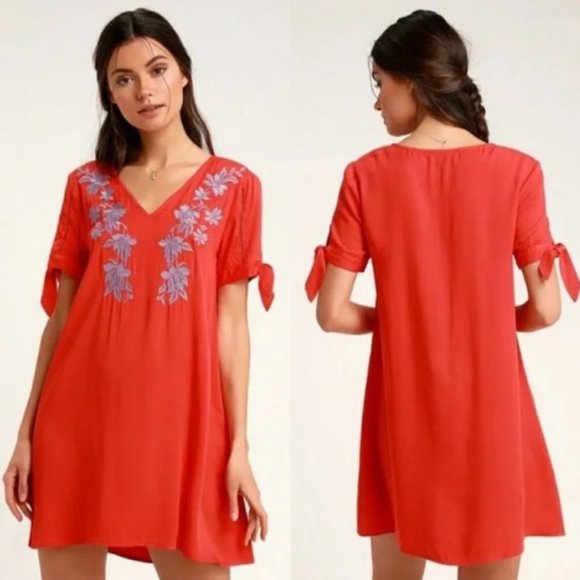 Lulus Ambrosia embroidered tie-sleeve shift dress S - Picture 1 of 9